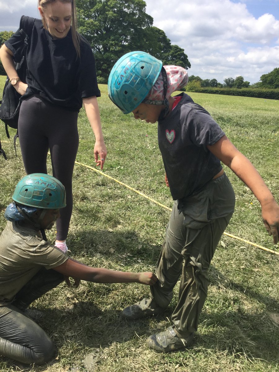 stcath_6rc's tweet photo. We had a great time at The Oakes last week - here are some pictures of what we got up to! https://t.co/pLq72AMREp