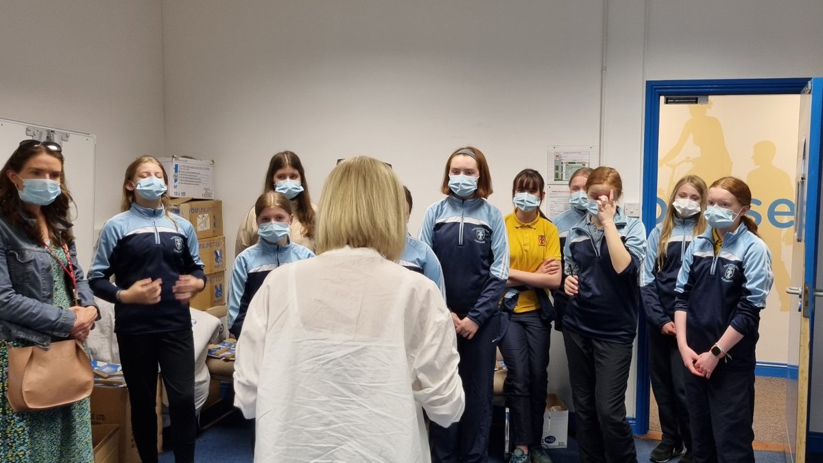 We welcomed the 6th class students from Mhuire Gan Smal in Claremorris to DeCare Dental today as part of the Junior Achievement Ireland programme. They got an informative talk from Maureen (Managing Director) and Noeleen, (Health Promotion Specialist & Corporate Health Partner)