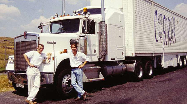 🚛L'art de la logistique locale ou comment sélectionner votre partenaire pépite et déléguer votre logistique en toute confiance ... on vous dit tout dans notre nouvel article😉📝 
➡ cutt.ly/NKg47rm
➡ services.lacharrette.org
#local #logistique #transporteur #circuitcourt