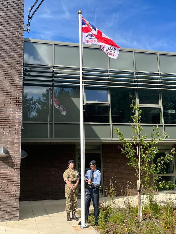 Jez Kent (@nwrfca_sceo) on Twitter photo Thanks and well done to the <a href="/gstccf/">Great Schools Trust CCF's</a> cadets from @KingsWoolston <a href="/KingsHawthornes/">King's Leadership Academy Hawthornes</a> who raised the Armed Forces Day Flag outside the North West RFCA HQ today. Thanks and well done to the <a href="/gstccf/">Great Schools Trust CCF's</a> cadets from @KingsWoolston <a href="/KingsHawthornes/">King's Leadership Academy Hawthornes</a> who raised the Armed Forces Day Flag outside the North West RFCA HQ today.