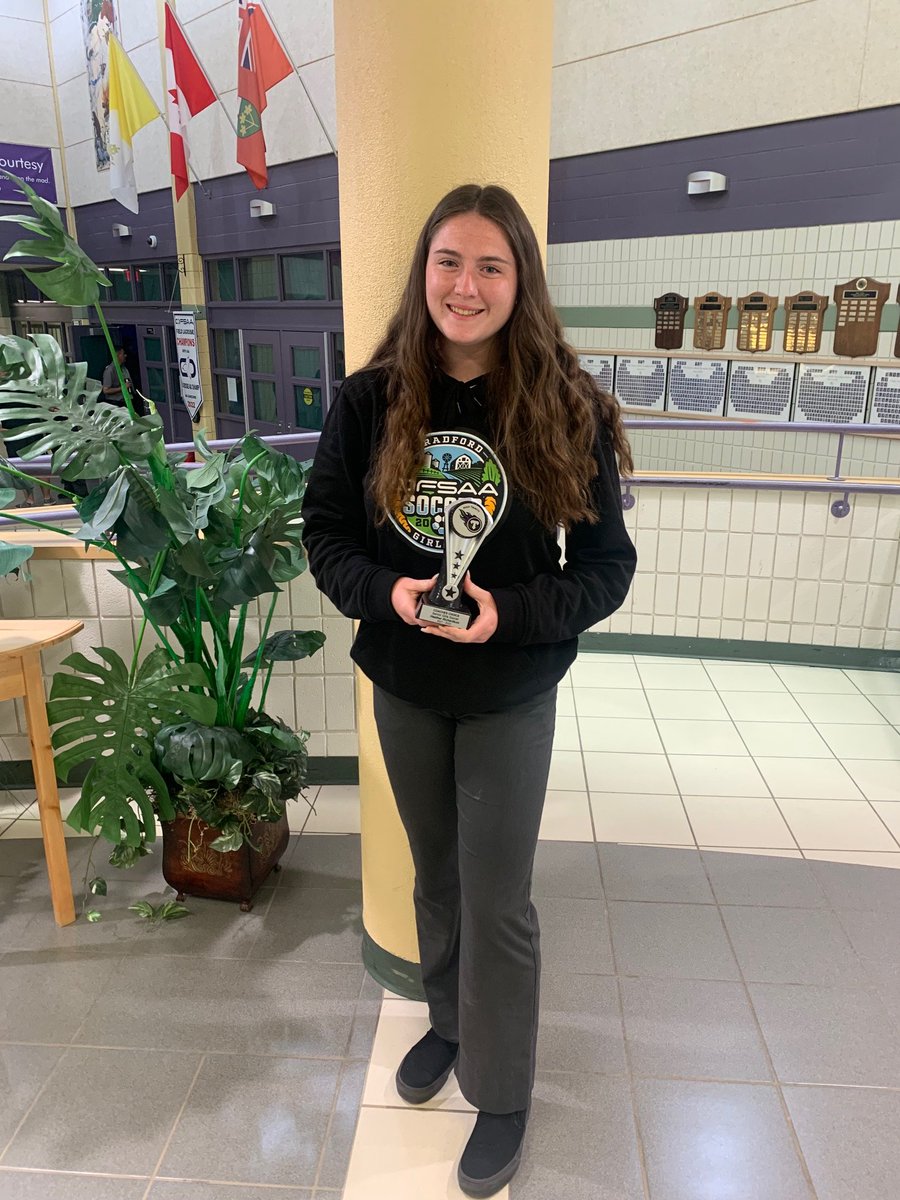 HTCSSPVNC's tweet photo. Congratulation to the girl's soccer award winners! 🏆

Olivia Kezema - Jr. Girls Soccer MVP
Hailey Ford - Jr. Girls Soccer Coaches Choice
Madeline Palumbo - Sr. Girls Soccer MVP
Heather Richardson - Sr. Girls Soccer Coaches Choice

Well done ladies!!

#PVNCinspires https://t.co/hRUg8n5qqt