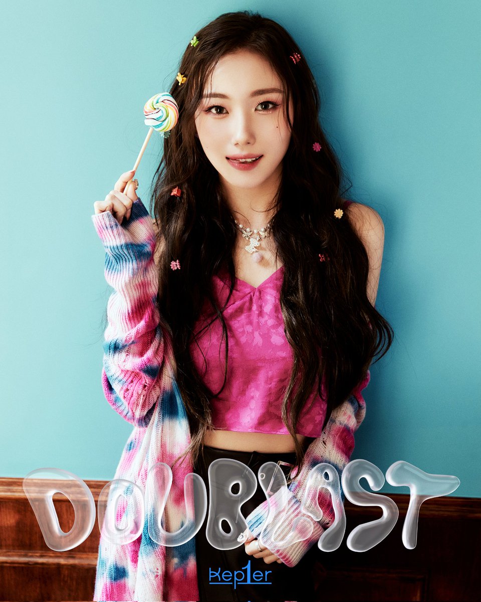 youneugn's tweet photo. 🍭☁️🏹  |  the witchery of my eyes sparks as its magic emitted from the way i look to be an embodiment of a lollipop girl for b1ue blast individual photoshoot as the blue of the sky falls over me. https://t.co/b847gahHuV