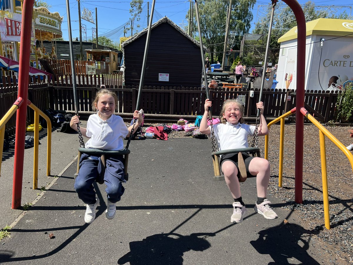 MissSmithOPS's tweet photo. We finished the day at the swing park🛝 @PrimaryOrchard https://t.co/siO730xc9o
