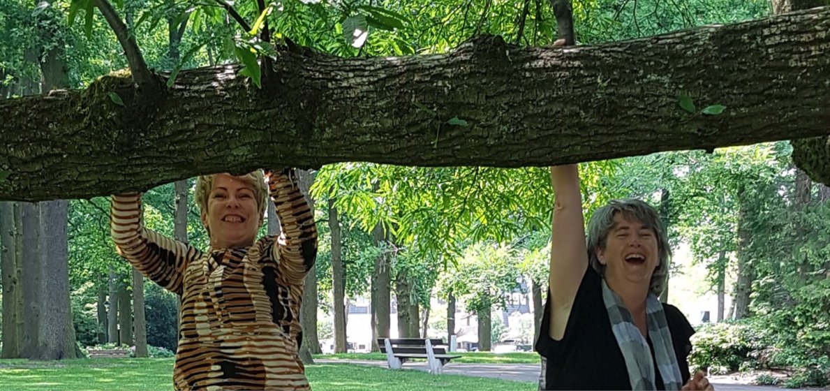 Het loopt altijd anders…….
Viel het je op dat je al een tijd niets van ons gehoord hebt?  Afgelopen half jaar liep het bij ons helemaal anders. Maar we hebben de draad weer opgepikt, en zijn inmiddels weer fijn aan de slag vitaaldoormenselijkkapitaal.nl/single-post/wi…