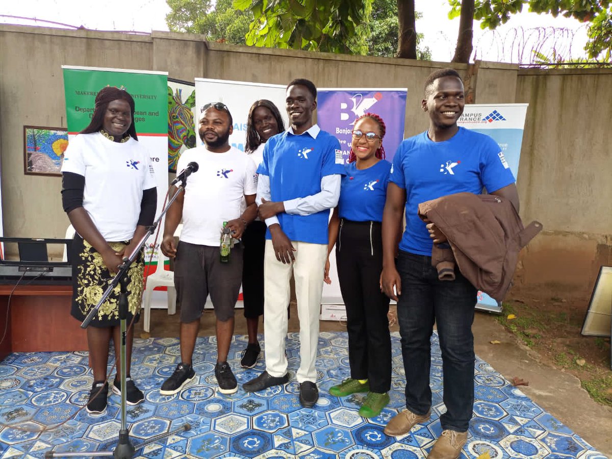 KaggwaOdaka's tweet photo. Ici c'est donc la visibilité de nos activités à l'Université de Makerere @Jules-Armand Aniambossou @Makerere University French Club @Alliance Française Kampala @Campus France Uganda @Bonjour Kampala @Ambassade de France en Ouganda
#La classe toujours fait la différence🇨🇵🇺🇬 https://t.co/1XUCbaootK