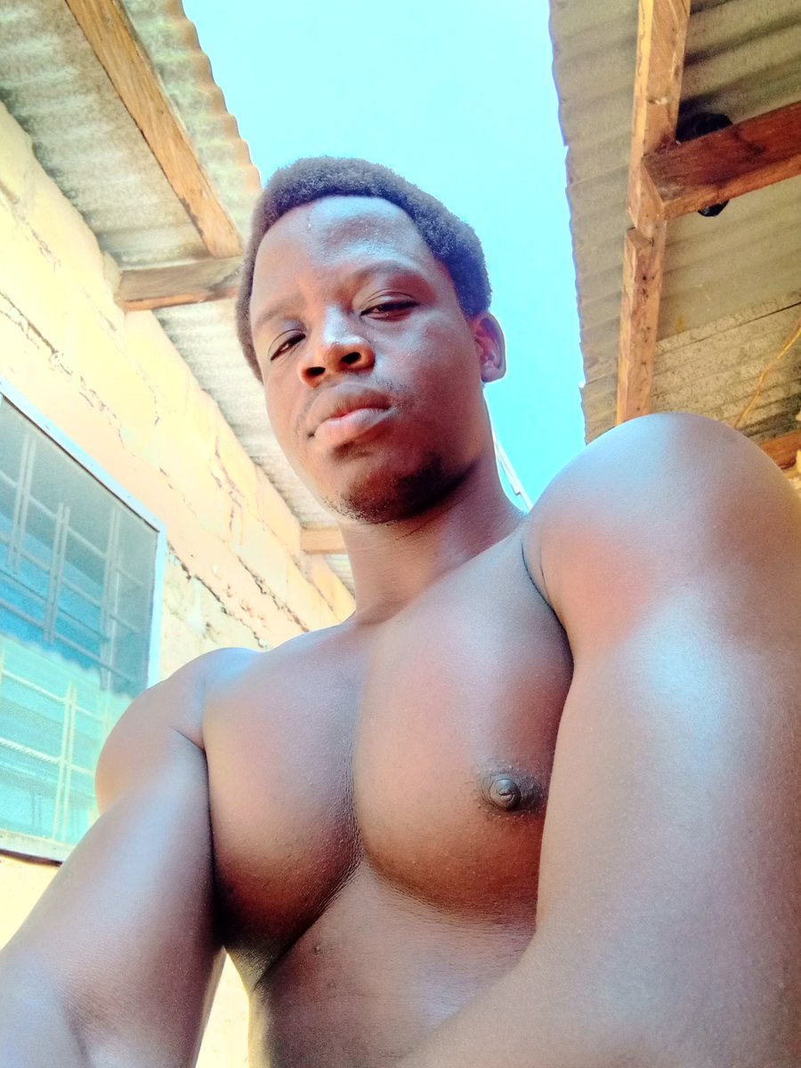 mikeafrica50's tweet photo. I am a black superior African God who strongly believe in black supremacy that white inferior slaves only exist or are born to submit infront of every black Lord . https://t.co/8msc9jlKjm