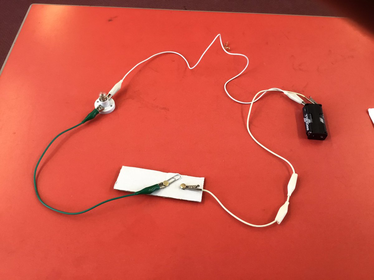 TJPrimary's tweet photo. Today 4K experimented how to make switches in an electrical circuit. #TJYear4 #TJScience https://t.co/eDlY1m7Uaj