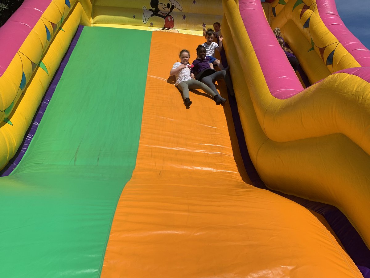 BPSTonge_Miss's tweet photo. We have had so much fun today! What a treat to play on the bouncy castles after a year of hard work! @MrsMcLachlanBPS https://t.co/Du2CBoKRvV