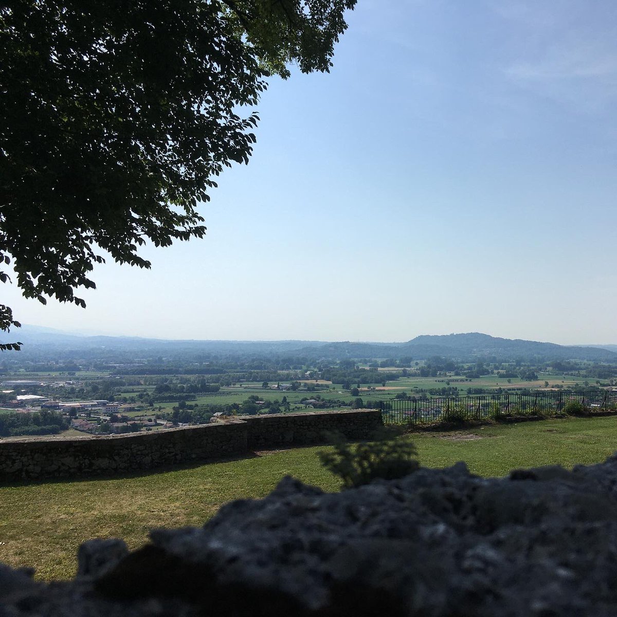 elefeli975's tweet photo. Ieri camminata al forte di Osoppo. 

#fvg #walking #igersfvg #storia https://t.co/PL4Z0f5SnT