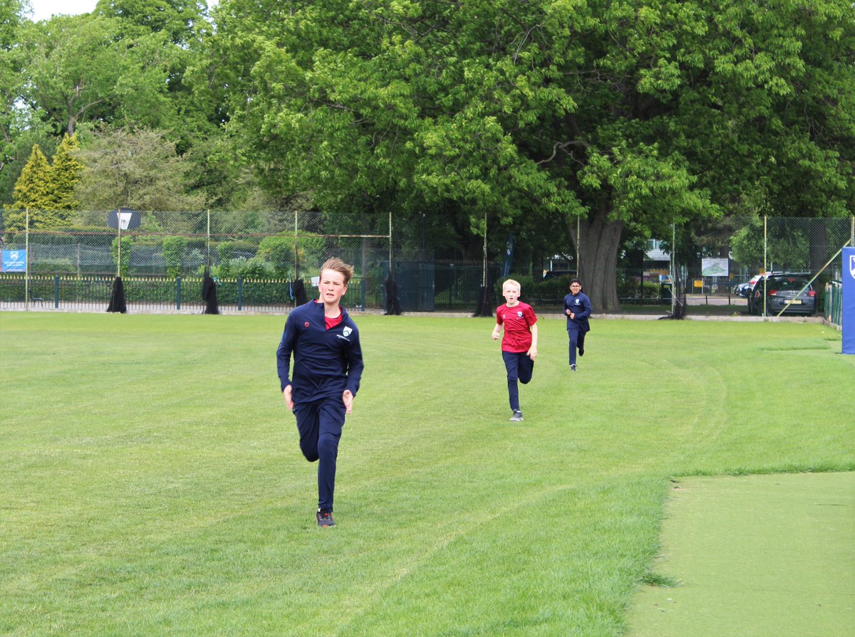 LboroGrammar's tweet photo. #RaceForRefugees
Boys and staff at Loughborough Grammar School are raising money for Baca with ‘Race for Refugees’.
To donate, please visit: https://t.co/z5d25Oxng1
#LboroGrammar #LSFFamily https://t.co/kFLszcQhhk