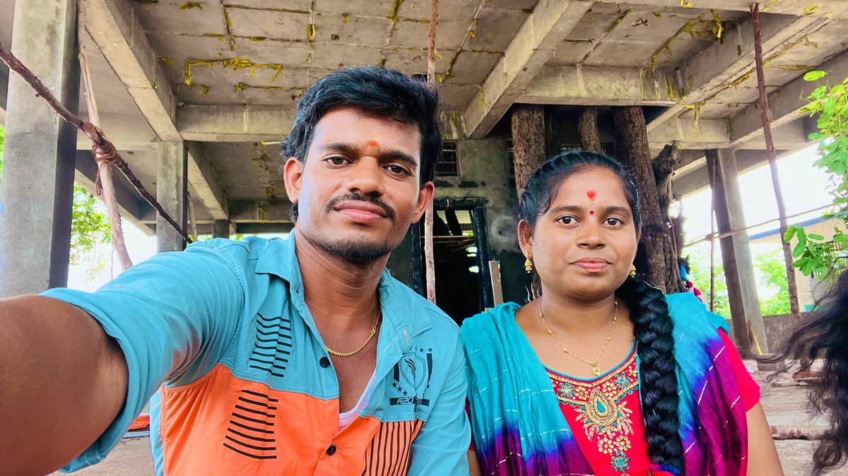 CreativeThinkss's tweet photo. A weather can change everything 🥰 Mancherial pedhamma bonalu 😊
Happy to share with you 🤗
#creativethinks #sri #bonalu #mancherial https://t.co/pCCw5QI33j