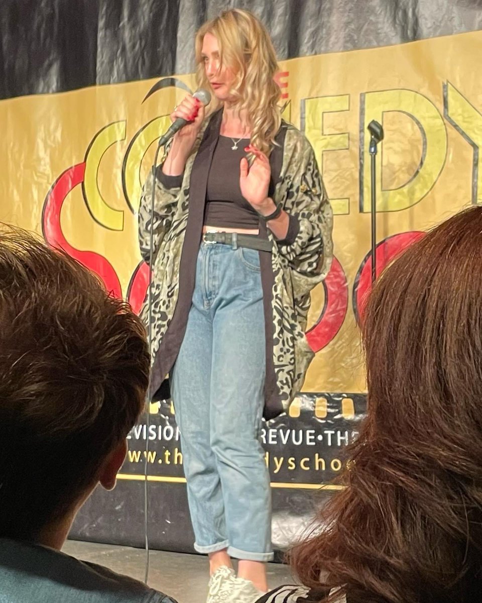 Here’s a pic to let folk know that apparently I reckon I’m really fucking funny now.

Thanks to <a href="/comedyschooluk/">TheComedySchool</a> for a cracking evening. New friends, so many laughs and the discovery of an adrenaline so potent I can finally give up the pills.