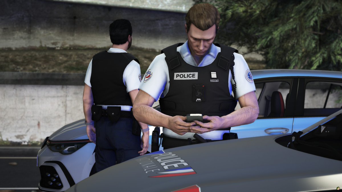 StudiosDCPJ's tweet photo. 🏍 #AntiRodéo Hier, les effectifs du Service d'Ordre Public étaient mobilisés pour mener une opération anti-rodéos. 
 7⃣ véhicules contrôlés, 1⃣ défaut de permis et 1⃣ véhicule volé. #Simulation https://t.co/kt83Y4zMJy