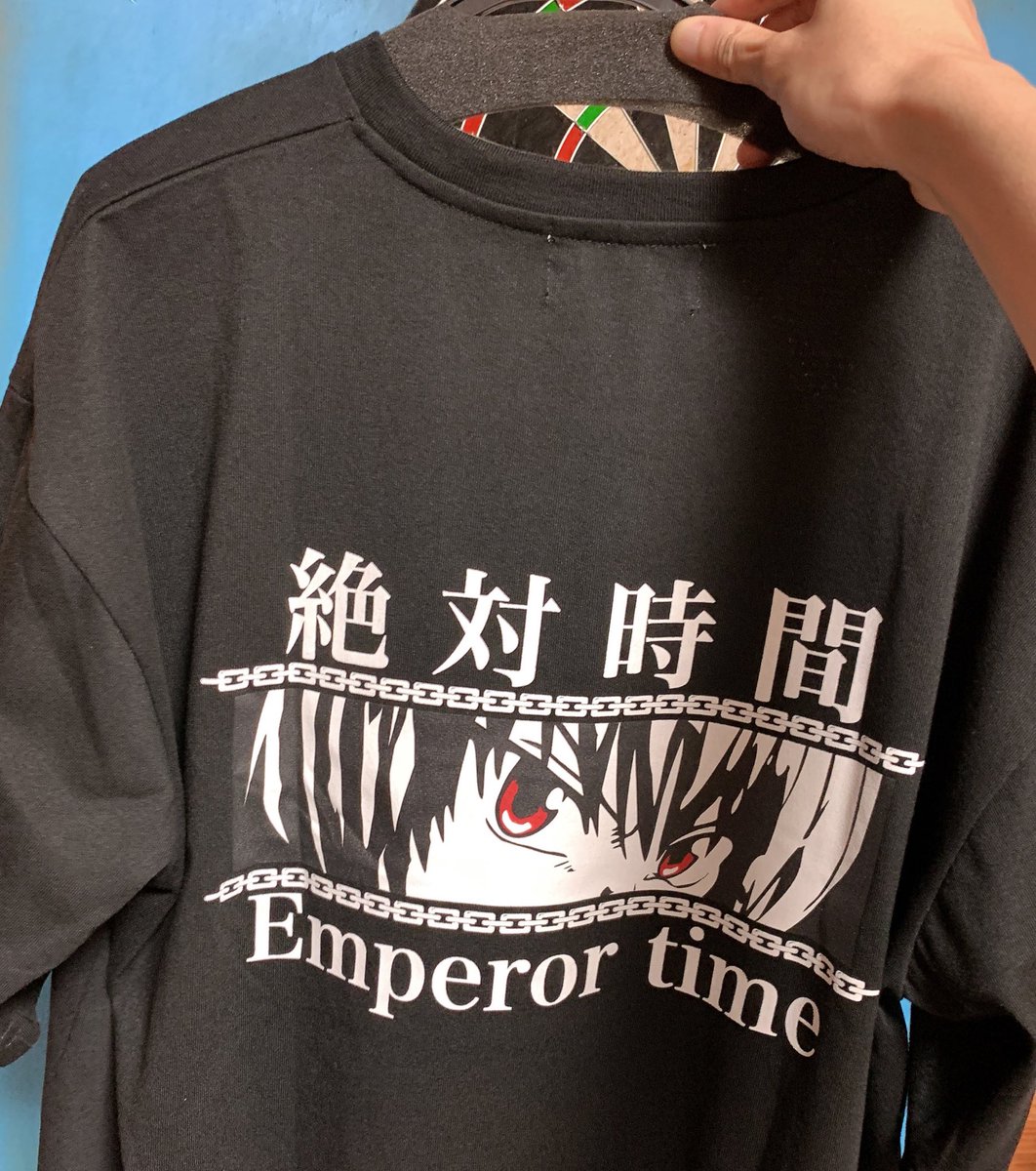jfktsky's tweet photo. 普通に私服やけどなに？ https://t.co/Ayyhor8c4E