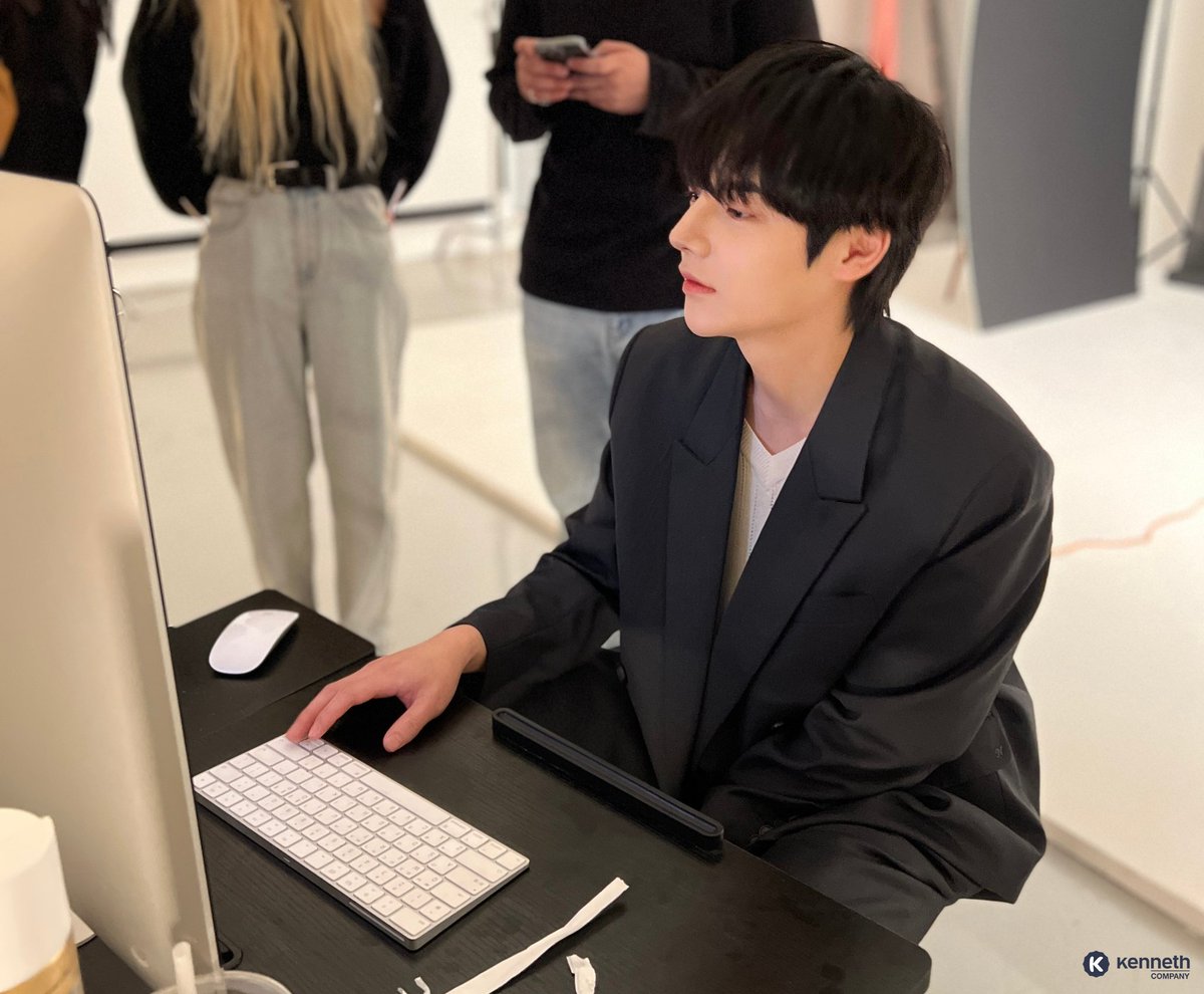 이세온 팬페이지 tweet media