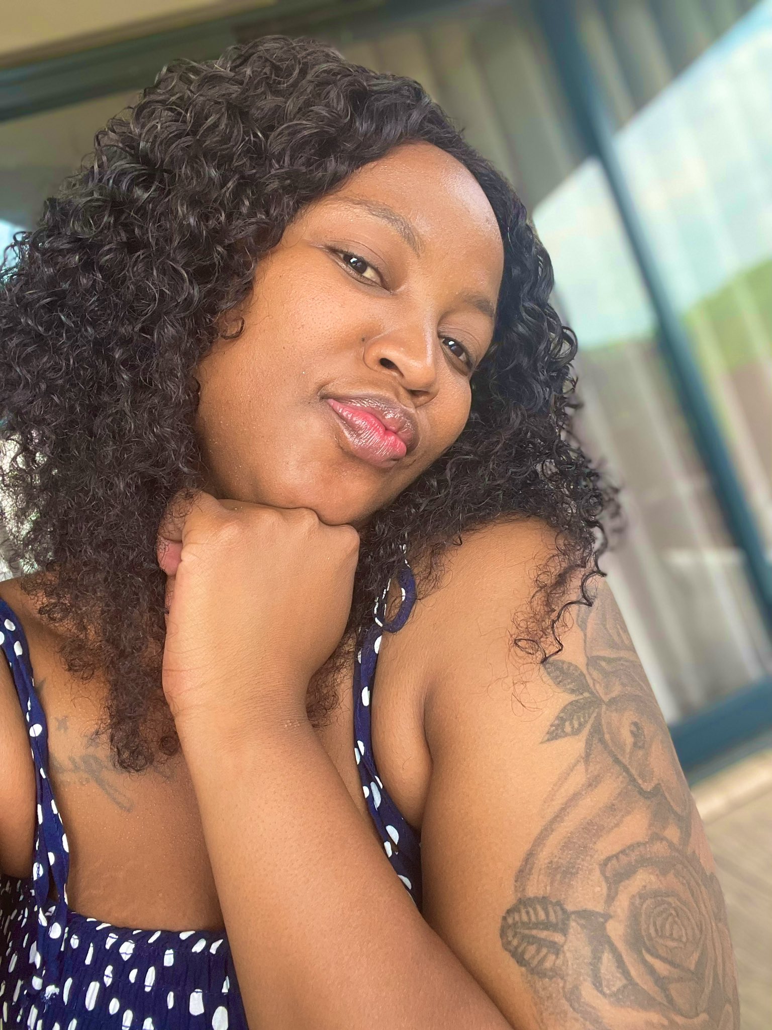 Curvy Queen👑 on Twitter: "🥂 to us who know that a queen is beautiful with or without makeup #