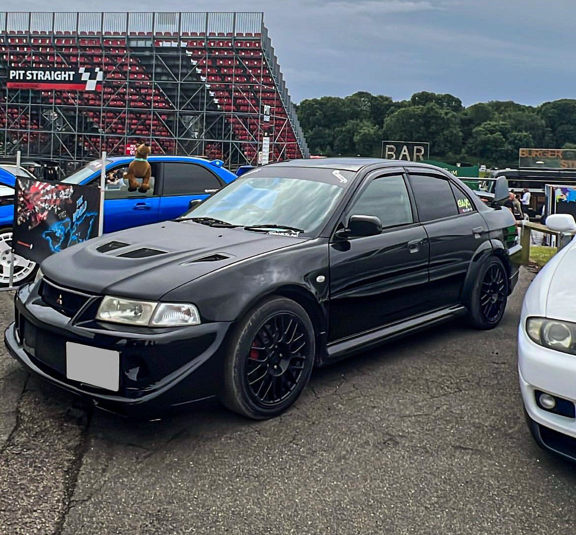NeoWithTheEvo's tweet photo. https://t.co/3yNeBjbO3h