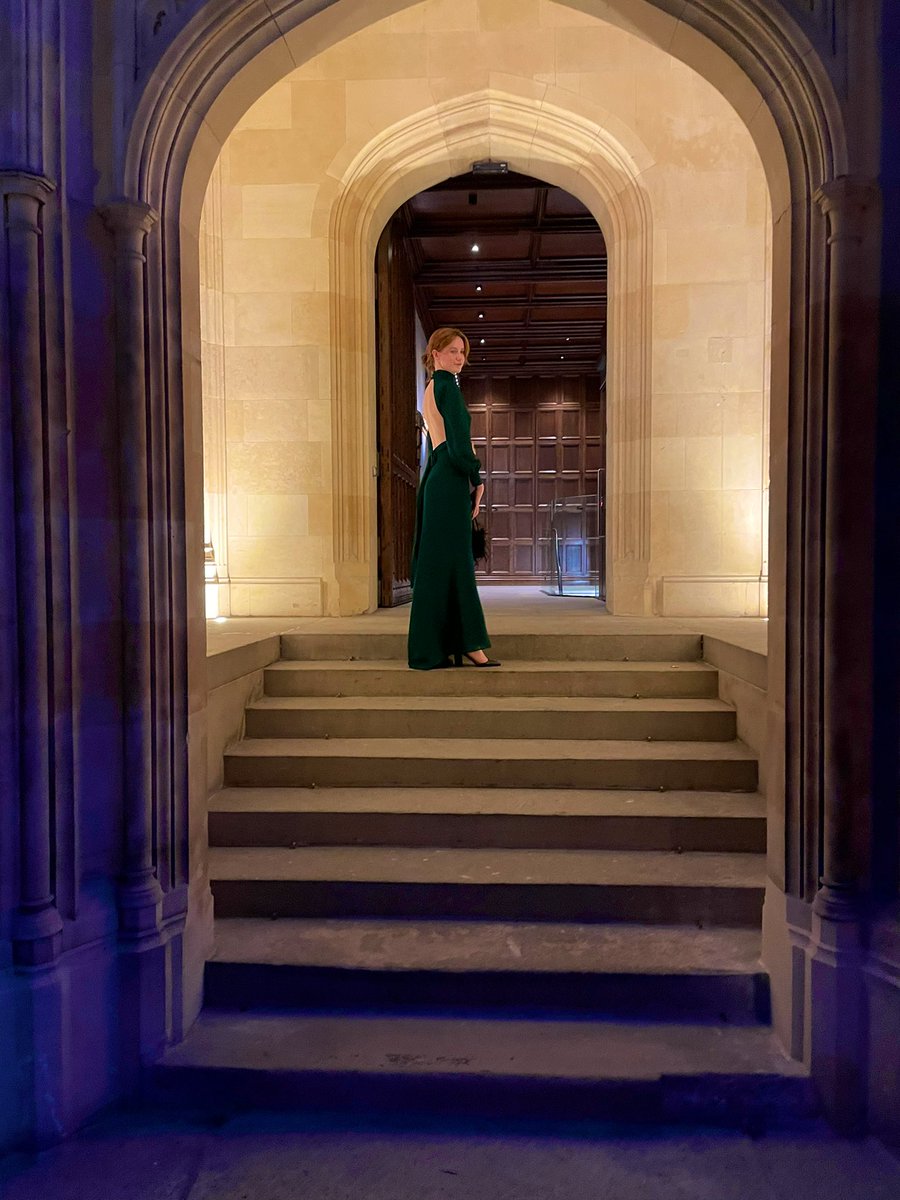 nivenamara's tweet photo. Went to my first black tie event 🎉@lincolnsinn 

What an incredible evening, thank you to everyone involved! https://t.co/i5fAz2w2Uo