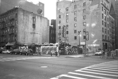 TheDailyFrame1's tweet photo. June 20, 2010 New York City #35mm  #olympusXA #KodakBlack #100tmax https://t.co/shvuFBFoff