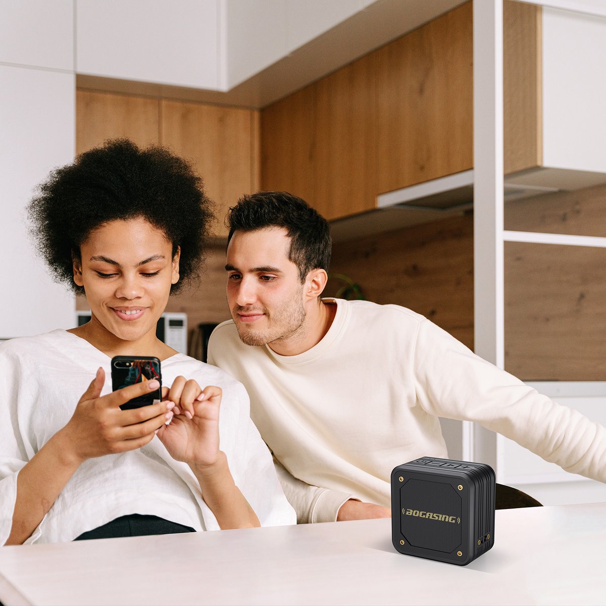 BOGASING's tweet photo. No wires, no limits. 🌀🎵🎶
·
·
#bogasing #bogasingm4 #bogasingspeaker #bluetoothspeaker #speakers https://t.co/GkAKibUEkz