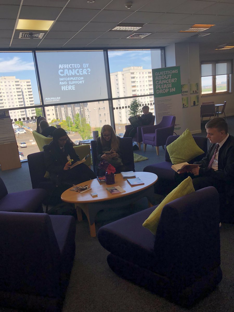 SL_THS_English's tweet photo. Our S2 pupils have really enjoyed visiting Halfway and Cambuslang libraries over the last week and donating some copies of βThe Apple Tart of Hopeβ for people in the wider community to enjoy! @SouthLanCouncil @SMooreFitz #slcabc #TrinityReads π https://t.co/RQSwjQUt5W