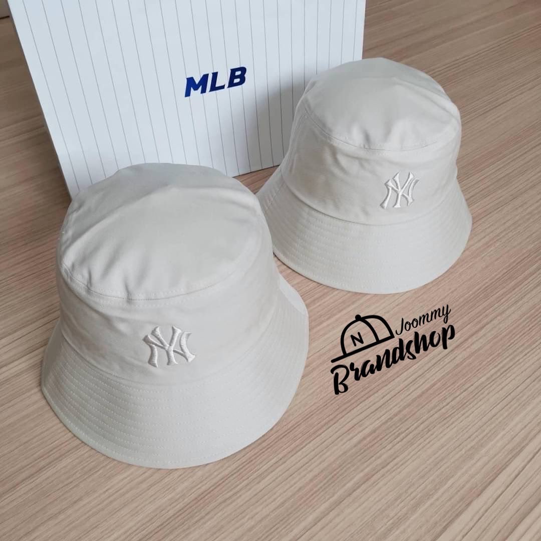 jumzabrandshop's tweet photo. (พร้อมส่ง) MLB Basic W bucket hat หมวกปีกสีครีม 📜📜 Logo NY รุ่นนี้ปีกหมวกกว้างกว่ารุ่นปกติ
Size : 57cm.
💵 Price : 1,790฿ รวมส่ง
📜📜
#หมวกmlb #mlbhat https://t.co/6bwlIkxwzg