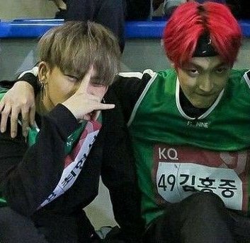 joongnsuk's tweet photo. Hello! I'm a new acc dedicated to show Kpop's 4th gen fashion icons! 
mainly for fashion kings Kim Hongjoong and Choi Hyunsuk! 
please retweet to spread, thankyou <3
#4thGen #Kpop #fashion #ateez #treasure #hyunsuk #Hongjoong #teume @treasuremembers https://t.co/KtN5gDjrhA