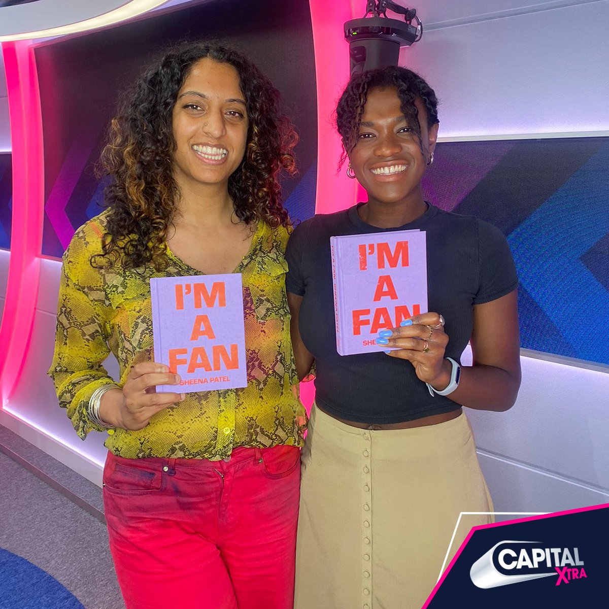 📚 NEW BOOK CLUB ALERT 📚 meet <a href="/Sheena_Patel_/">Sheena Patel</a> and her debut novel 'I'm A Fan'... a read that she proudly exclaims might make you feel a bit sick 👀😭 <a href="/leahhdaviss/">Leah Davis</a> 

listen now on <a href="/globalplayer/">Global Player</a> 🔊