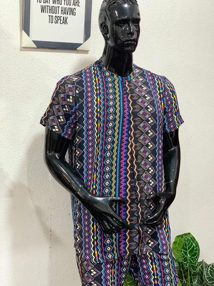 BOD__NG's tweet photo. There's just something magical about a good fabric🥰

👉Available in other  prints.

Shop quality menwears from @BOD__NG https://t.co/hJCV38XGSU