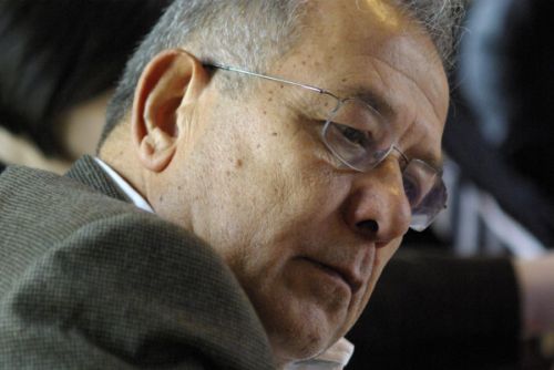 Bugün #BuralıBelgeseller gösterimlerinde yönetmenlerin de katılacağı filmler ve seansları:

Yer: @MüzeGazhane

16:30 Son Sesler, Yönetmen: İsmet Arasan

18:30 Zamana Karışmak, Yönetmen: Enis Rıza Sakızlı

19:00 İstanbul Hatırası Yönetmen: Hasan Özgen