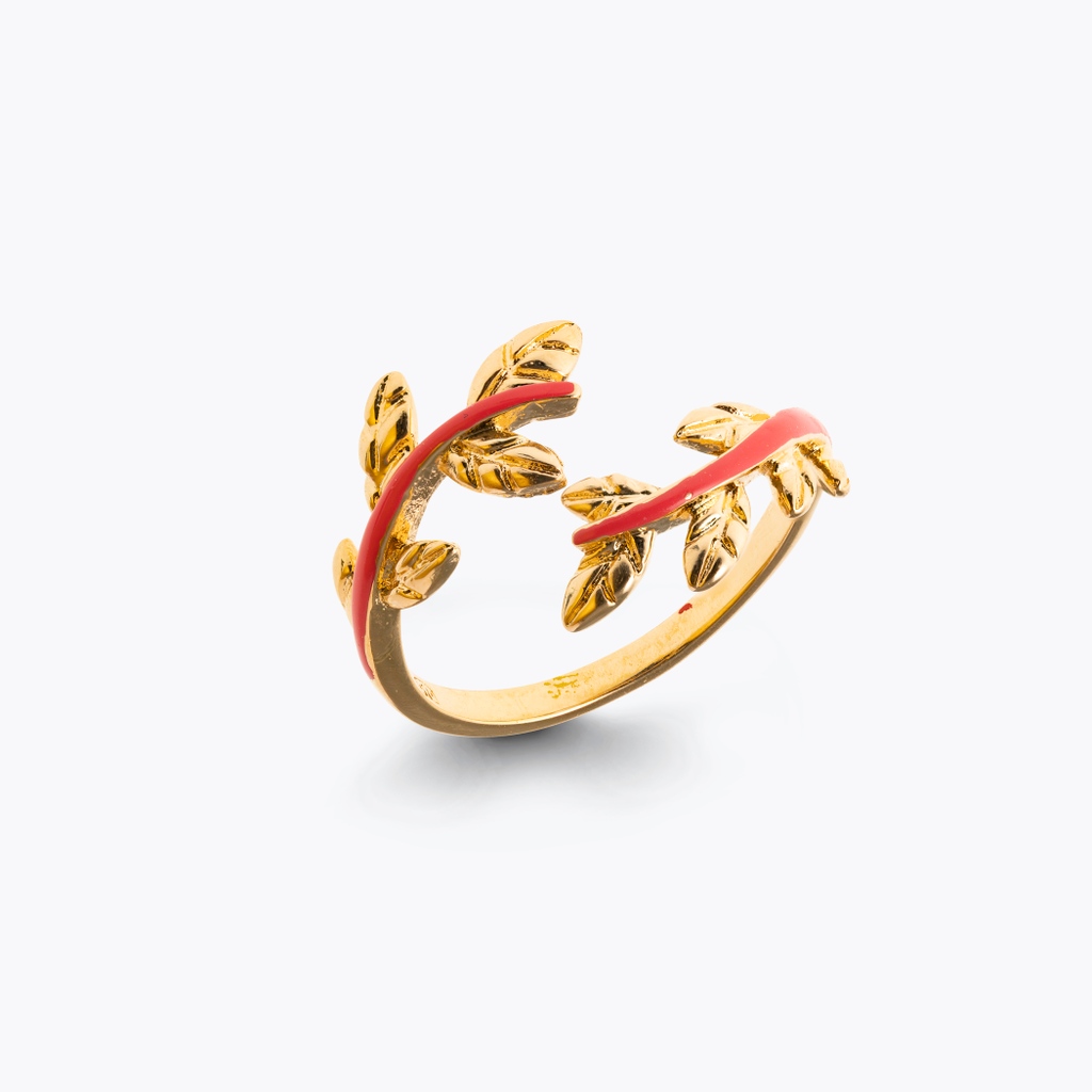 fiorsojewellery's tweet photo. Another of our popular wrapped leaves rings, this time in pink x⁠
⁠
#rings #ring #handcandy #statementring #statementjewellery #pink #treatyourself  #cifd #floraljewellery #contemporaryjewellery #jewellerylover #jewellerydesigner #jewellerylove #artnouveaustyle https://t.co/9m04hhi3i2