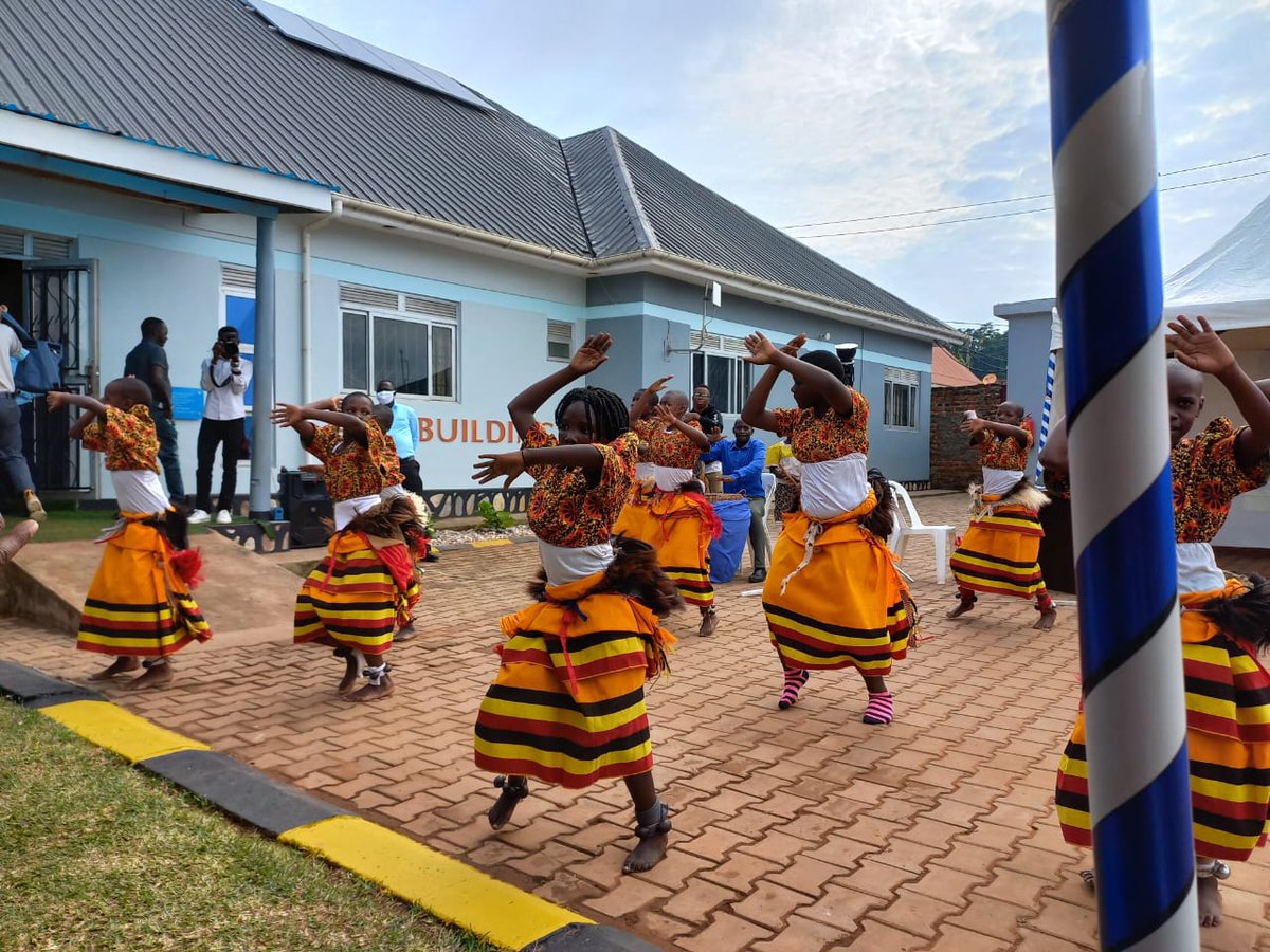 NELGA_AU's tweet photo. Field trip to #Mityana CSO office with @giz_uganda RELAPU project provided new learning and demonstration on fit for purpose techniques used to promote alternative dispute resolution at subcounty levels as a mediation mechanism for land conflict #landknowledge #KEW2022 https://t.co/CRNrxi8Vog