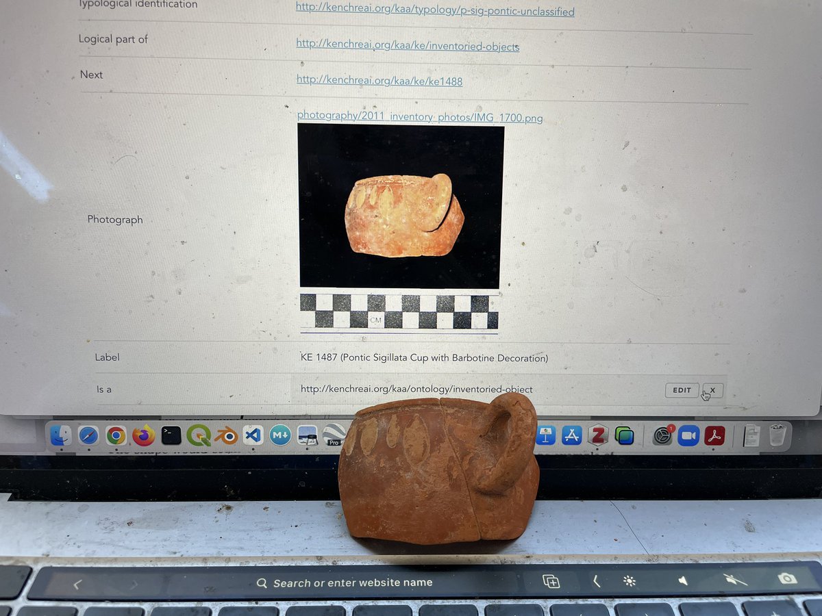 sebhth's tweet photo. Re-cataloging a small Roman-period Pontic Sigillata cup from @kenchreai  underwater context prior to drawing and new photography. #rompot #fieldwork https://t.co/xoOF8ghXT0