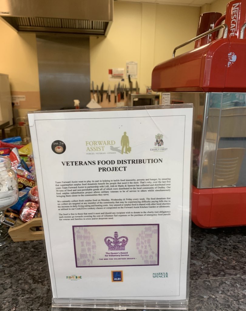 El Hombre Invisible tweet media