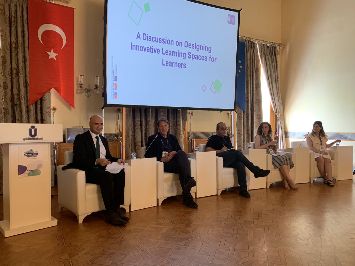 Uluslararası Design FILS Konferansı ilk günü, MEB YEĞİTEK Eğitim Teknolojileri Geliştirme ve Projeler Daire Başkanı M. Hakan BÜCÜK Moderatörlüğünde, öğrenenler için yenilikçi öğrenme ortamları tasarlama başlıklı panel oturumu ile devam etmektedr. #designfilsconference <a href="/mebyegitek/">Yenilik ve Eğitim Teknolojileri Genel Müdürlüğü</a>