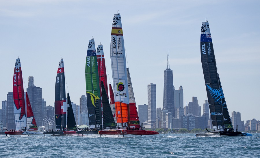 ⛵️ #Vela #Sailing <a href="/sailGPESP/">Spain SailGP Team</a> saca lecciones de la falta de viento en #Chicago thornado.es/espana-saca-le…