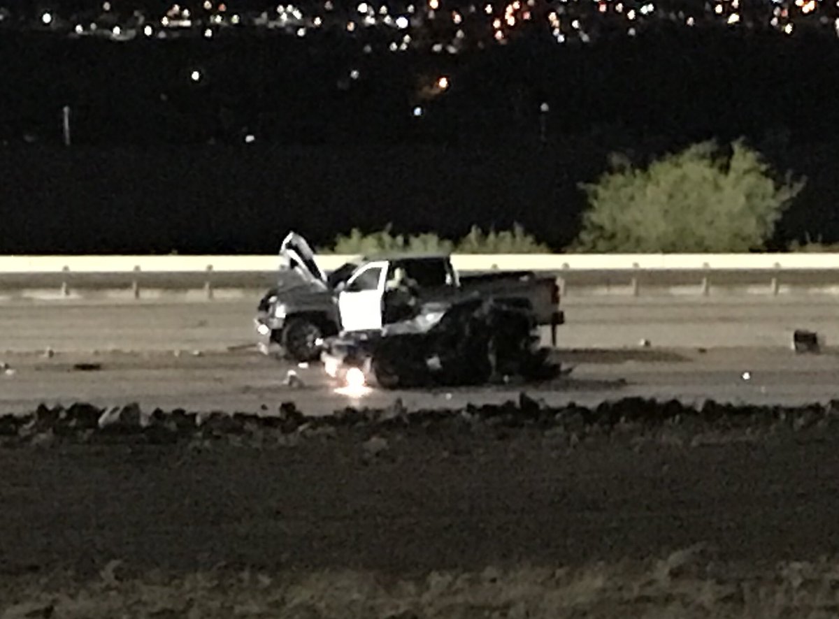 CBS4Photogs's tweet photo. A two vehicle wreck on I 10 has I 10 west closed from Sunland Park to Mesa. https://t.co/GAgjEZSczy