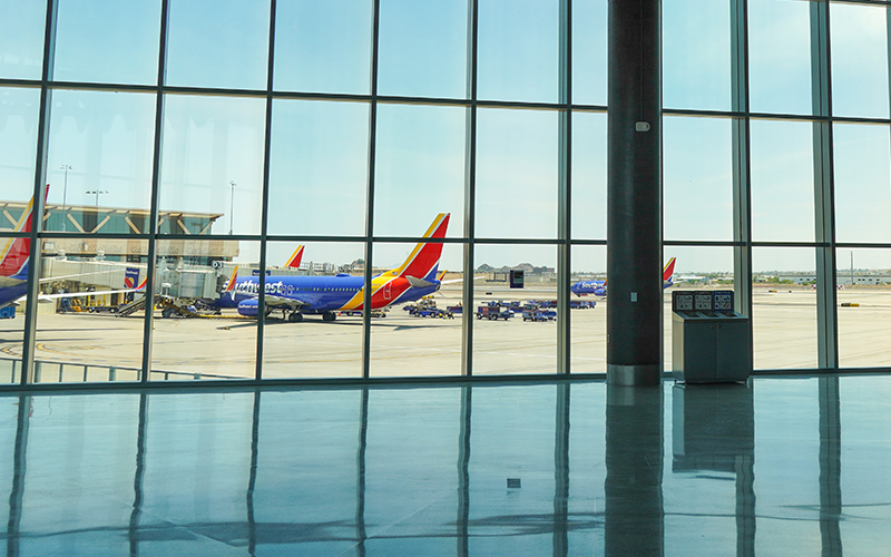 View announces 23rd airport project: Phoenix Sky Harbor International Airport’s (PHX) new “Eighth Concourse” at Terminal 4, which opened today: investors.view.com/news-releases/…