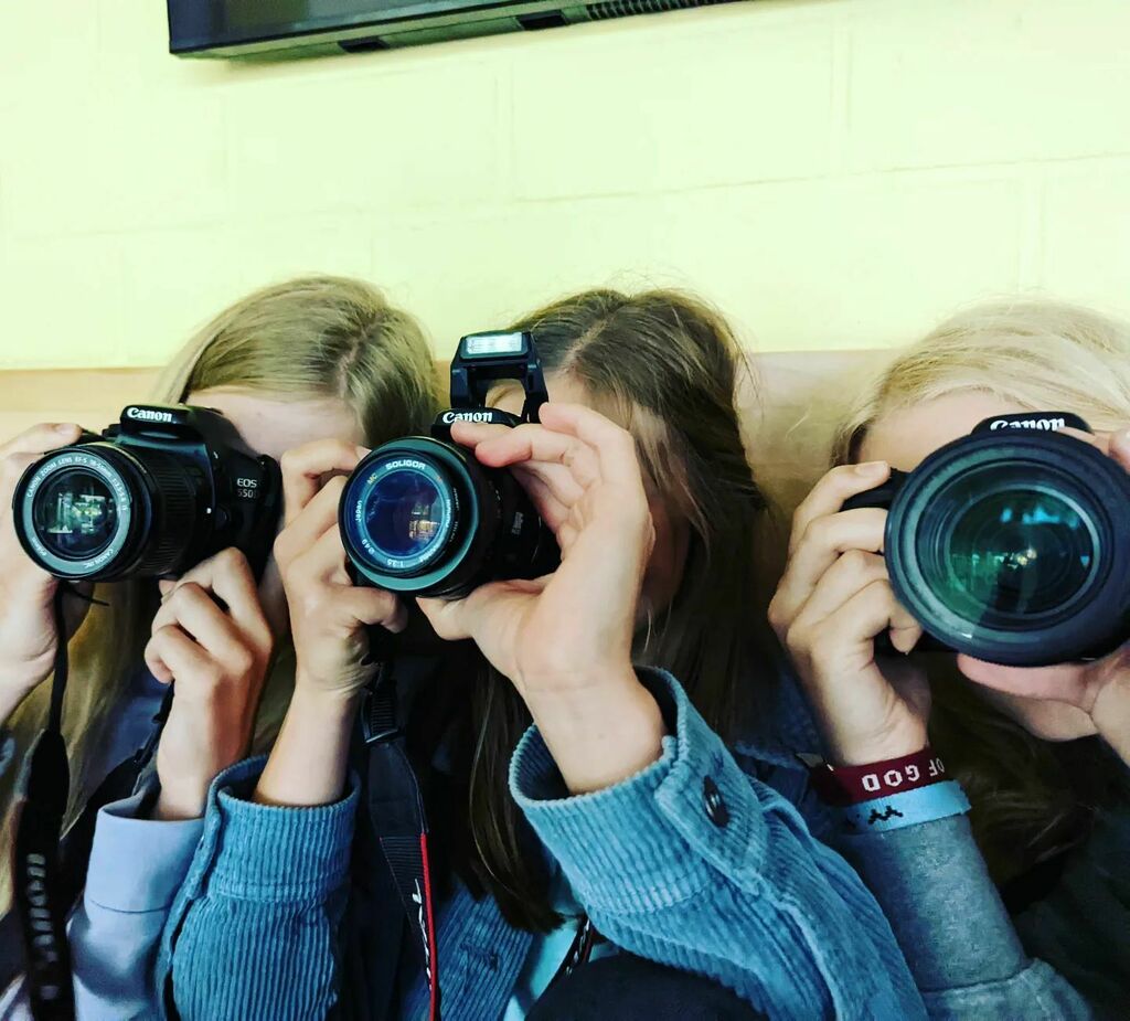 DBGNeunkirchen's tweet photo. #dbgneunkirchen #projekttage2022 #fotoprojekt https://t.co/nP2fUCI72i https://t.co/44Db2IXaPz