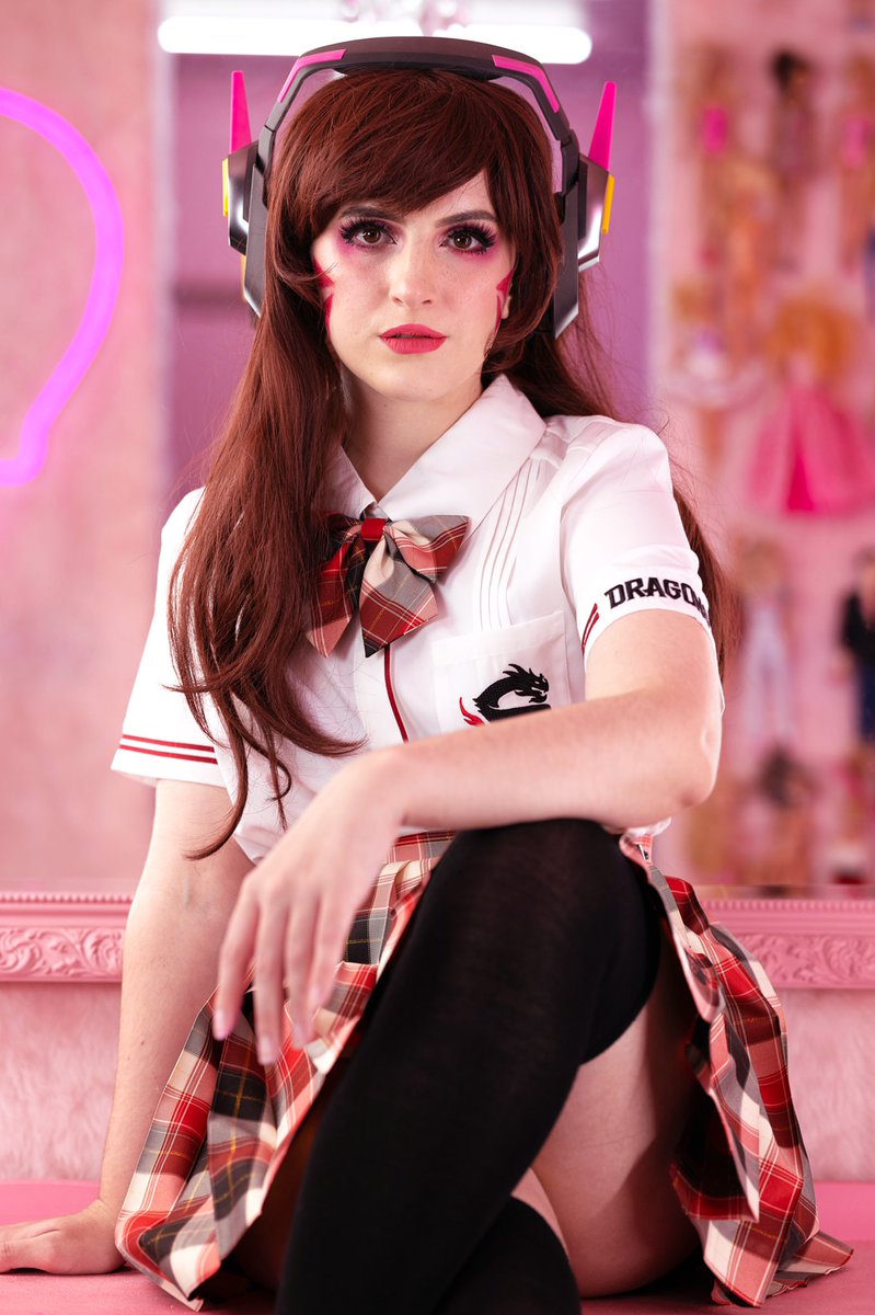 TheGemCosplay's tweet photo. I think this is the best photo of my @ShanghaiDragons Dva 😗

📸: @/Jaymie_R_ (ig) 
#Overwatch #overwatchleague #OWL2022 #dva https://t.co/YwCNFIY0RR