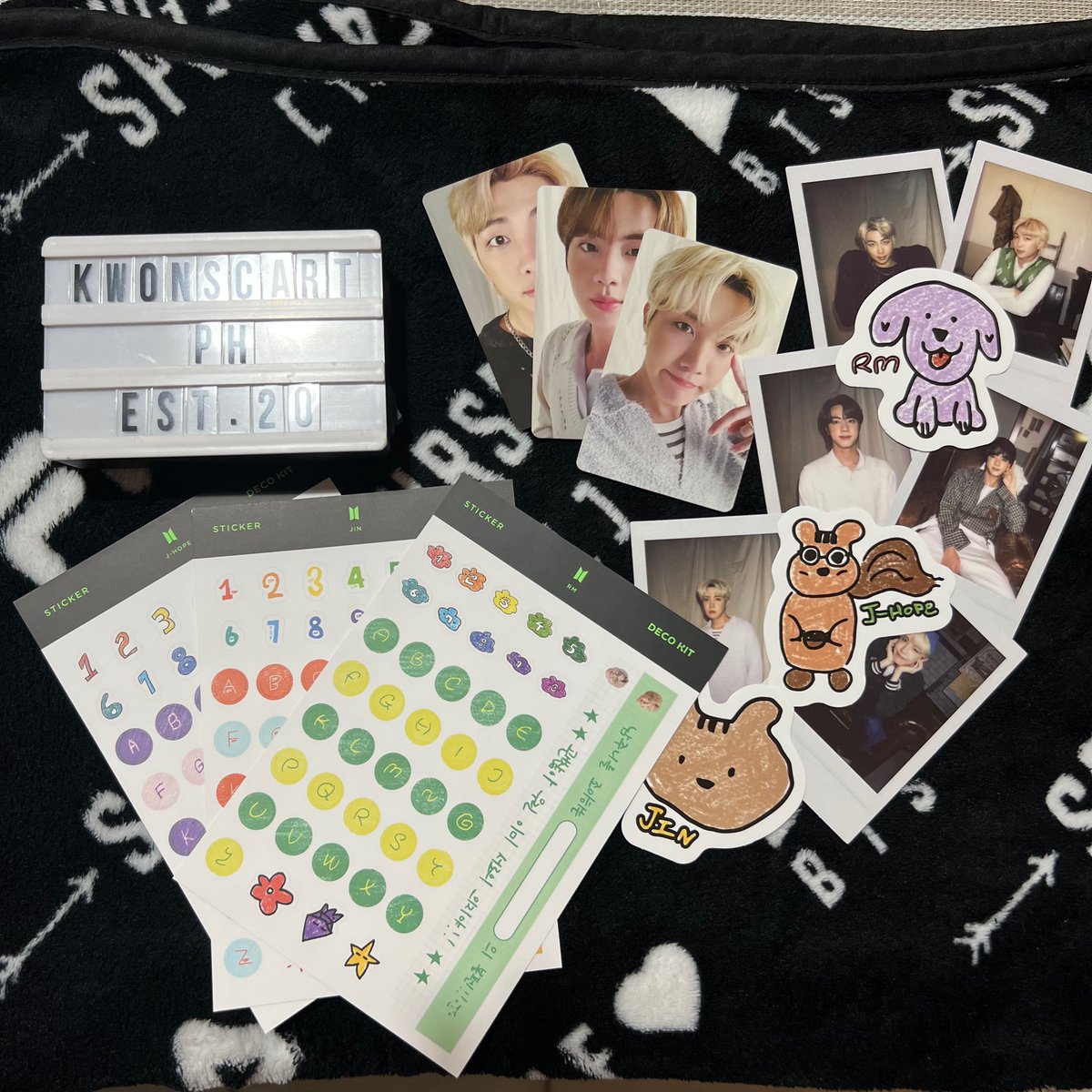 kwonscartph's tweet photo. [ WTS LFB PH #KCartPHOnHand ]

BTS Deco Kit Member Sets
— Price: 150 +PF and LSF
Jin
RM
Jhope
— TAKE ALL FOR 400
— Onhand
— DM for more pictures
— DOP or COD via GGX

Tags: Namjoon Seokjin Hoseok PC https://t.co/aFpBvqvxPv
