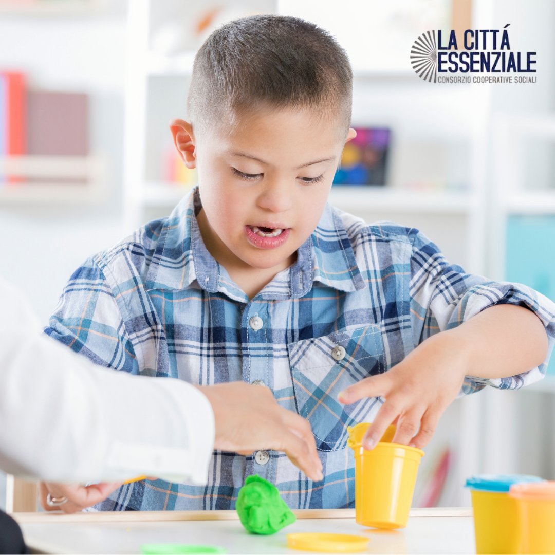 Sono partiti i laboratori della Scuola degli antichi mestieri: gli apprendisti toccano con mano la #MateriaViva e vedono gli sviluppi del proprio operato.
Il progetto è sostenuto da <a href="/intesasanpaolo/">Intesa Sanpaolo</a> attraverso l’Iniziativa Formula in collaborazione con @Cesvi_NGO
#Formula