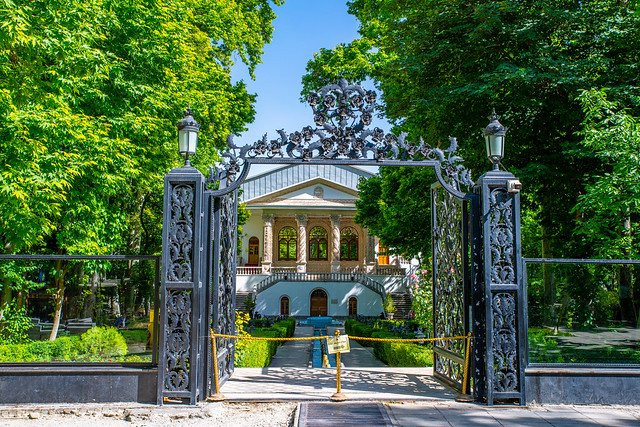 PersiaPhotos's tweet photo. 3x
Adding to this thread
Cinema Museum, #Tehran-#Iran. #Ferdows (Paradise) Garden was a royal garden that dates back to early 19th-century #Persia.
More photos:
https://t.co/Y0dSjTwHv0 https://t.co/ew9KMMwUG9