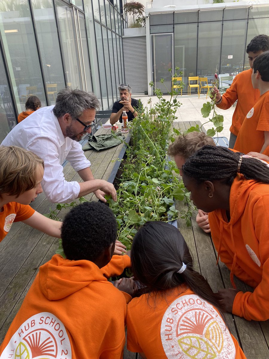 HubSchool21 tweet media