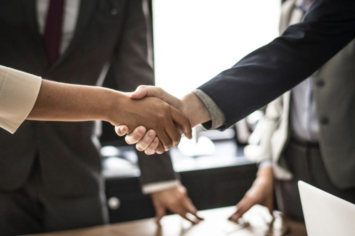 MirrorWeb is officially Stateside! Excited to announce that we've opened up our first US base in Austin, Texas! This is a huge milestone for the team, and we’re excited to build on these sturdy foundations and continue scaling our team and client base bit.ly/3zMG9wT