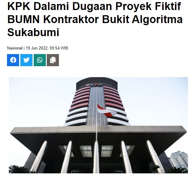 Leonita_Lestari's tweet image. TAKUTLAH..!! 
.
.
.

Tiba-tiba sosok itu dianggap berbahaya.  Tiba-tiba, entah karena apa, serta merta banyak mata tertuju padanya dengan sorot takut. Sekaligus takjub.