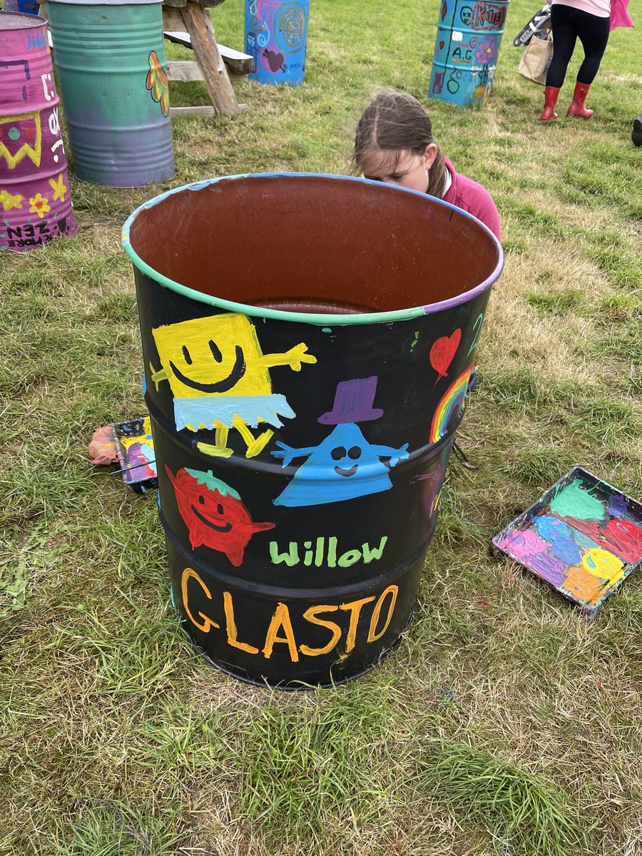 WobbleAndWheeze's tweet photo. SPOT THE BIN! Hey Glasto folk. My 4 littlies would love to see the bin they painted in situ, but having jogged 5k of site this AM, I see how challenging that’s going to be. Can anyone spot it + give us a clue?! #Glastonbury2022 @glastonbury @GlastoWatch @glastobation @GlastoLive https://t.co/IPnkolMc1B