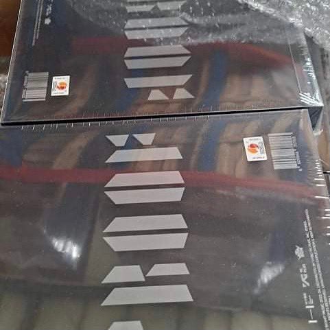 sarangoppa_ph's tweet photo. ✨one random re-tweeter will get a proof compact album for free~

our proof albums are now shipped out from out korean address on the way to the philippines!!!👀💜

☑️ grand giveaway winner announcement this friday 8PM

☑️ pre-orders for proof to be opened this saturday https://t.co/8VodvIoQLK