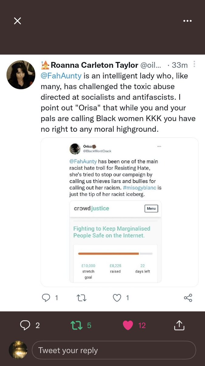 thecraftybeggar's tweet photo. #RoannaCarletonTaylor founder of #ResistingHate an “anti”(like fuck they’re anti) fascist organisation that believes reverse racism is a thing.  Currently defending the use of #misogyblanc.  See @BlackWontCrack to support the victims of her campaign of abuse towards Black women. https://t.co/lkgwetUUeI