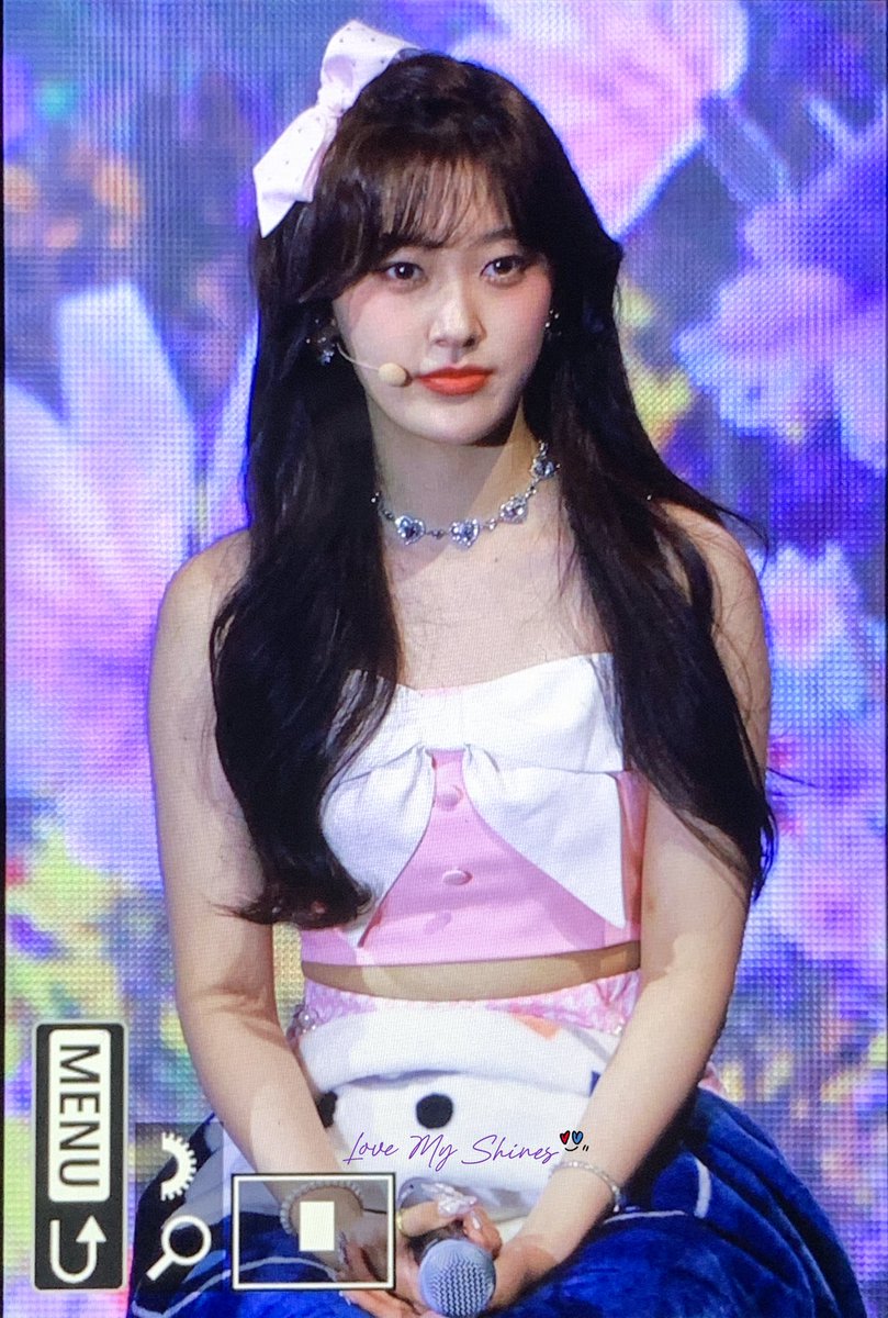 LoveMyShines604's tweet photo. 220620 프리뷰

#이달의소녀 #최리
#LOONA #Choerry
#LoveMyShines https://t.co/NoQ5Zyl3fD